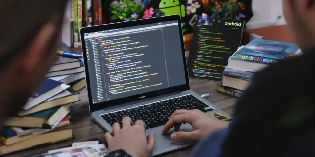 Beste Programmiersprachen für Android App Entwicklung 2025